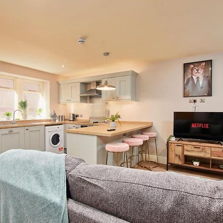 The Stunning Central Harrogate Abode - Sleeps 6 Kültér fotó