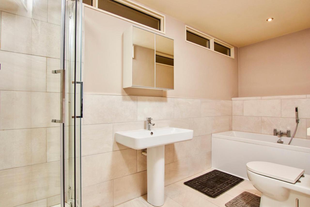 The Stunning Central Harrogate Abode - Sleeps 6 Kültér fotó